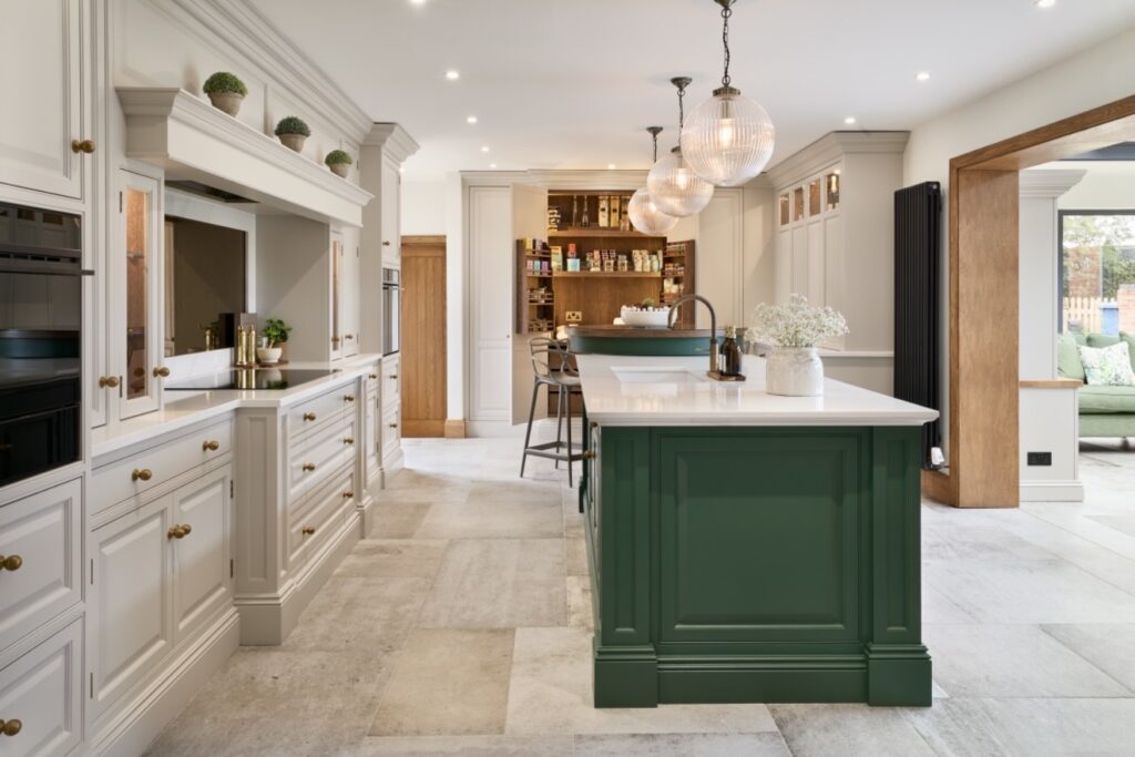 Painting kitchen cabinets Nottingham
